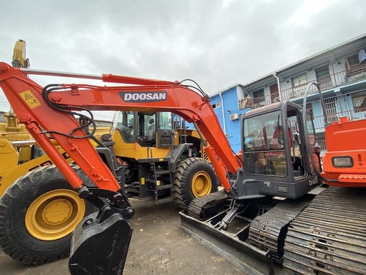 Çalışma Ağırlığı 5250KG ile Kullanılmış DH55 Hidrolik Paletli Ekskavatör