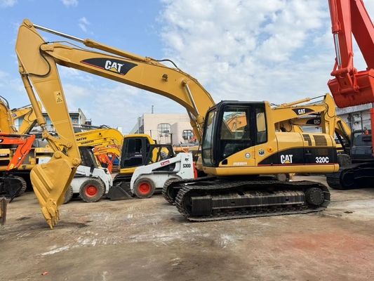 İkinci el CAT Caterpillar 320C Hidrolik sürünen kazıcı inşaat makineleri 20 ton