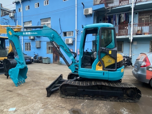 5 tonluk orijinal Japon Kullanılmış Kubota KX155 sürünen kazıcı 29.9 kW motor gücü ve 0.16 m3 kova kapasitesi ile