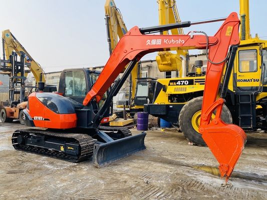 8 tonluk orijinal Japon Kullanılmış Kubota KX183 sürünen kazıcı 47.8 KW motor gücü ve 0.31 m3 kova kapasitesi ile