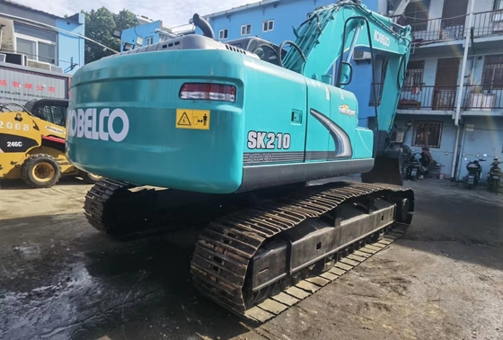 21 tonluk orijinal Japon Kullanılmış Kobelco SK210-8 114KW motor gücü ve 1 m3 kova kapasitesi ile sürünen kazıcı