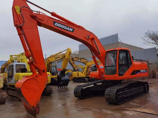 22 ton orijinal kullanılmış Doosan DH220 sürünen kazıcı 0.5-1.18 m3 kova kapasitesi ile
