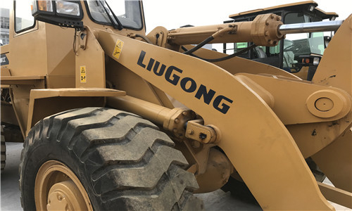 3-5 ton Kullanılmış Liugong ZL30E tekerlekli yükleyici 1.5 ′′ 3.0m3 kova yükleyici