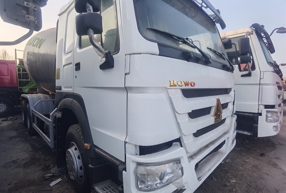 İkinci El SINOTRUK HOWO Beton Karıştırma Kamyonu 6x4 380HP Kullanılmış Beton Karıştırma Kamyonu
