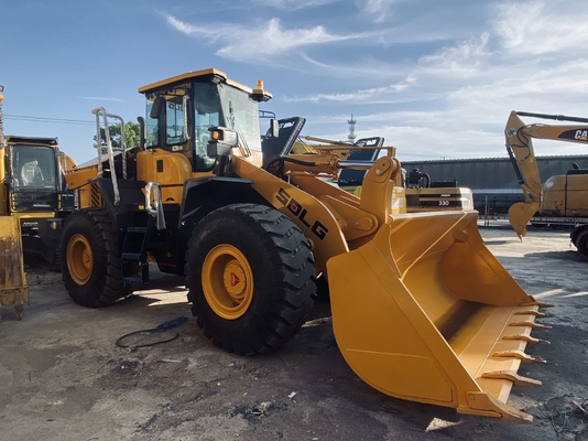 Kullanılmış SDLG LG956L 2.5-4.5 m3 kova kapasitesi ile ikinci el ön uç tekerlekli yükleyici