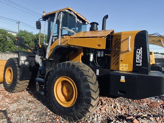 Kullanılmış SDLG LG956L 2.5-4.5 m3 kova kapasitesi ile ikinci el ön uç tekerlekli yükleyici