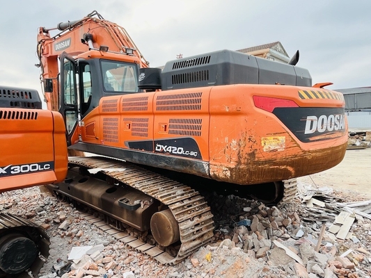 42 ton orijinal kullanılmış Doosan DX420LC-9C 2 m3 kova kapasitesi ile sürünen kazıcı ikinci el kazıcı