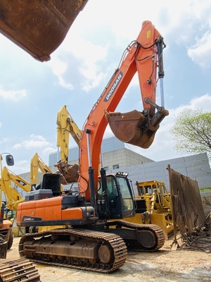 49 ton orijinal kullanılmış Doosan DX490LC-9C sürünen kazıcı 2.72 m3 kova kapasitesi ile ikinci el