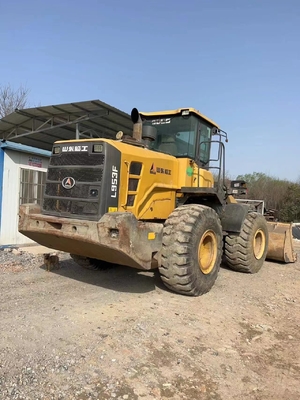 Kullanılmış SDLG L953F ikinci el ön uç tekerlekli yükleyici 5-6 Ton 2.8m3
