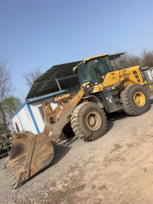 Kullanılmış SDLG L953F ikinci el ön uç tekerlekli yükleyici 5-6 Ton 2.8m3