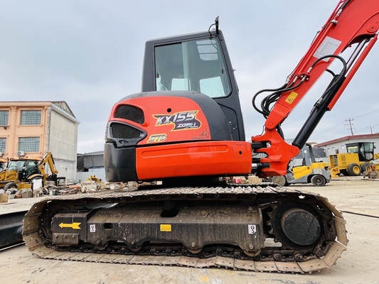 5 tonluk Kullanılmış Kubota KX155 Sürünen Kazıcı 29.9KW motor gücü ve 0.16 m3 kova kapasitesi ile ikinci el kazıcı