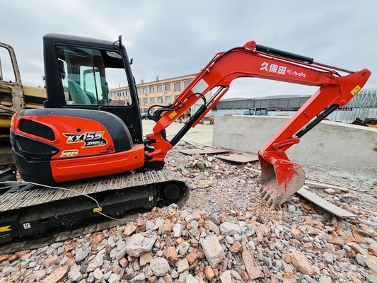 5 tonluk Kullanılmış Kubota KX155 Sürünen Kazıcı 29.9KW motor gücü ve 0.16 m3 kova kapasitesi ile ikinci el kazıcı