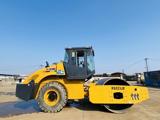 22 Ton Kullanılmış XCMG XS223JE Tekerlekli Yol Roleri İkinci El titreşimli Roller