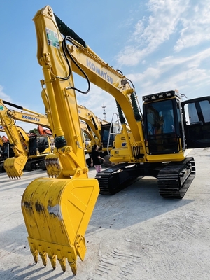 Komatsu SAA4D95LE-3 Motoru ile Mini İkinci El Komatsu PC130-7 Sürünen Kazıcı