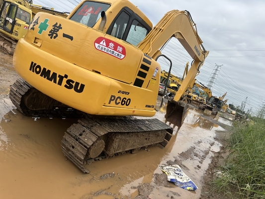 Kullanılmış Komatsu PC60-7 sürünen kazıcı 6 ton ikinci el küçük kazıcı PC35/PC55/PC56/PC60/PC78