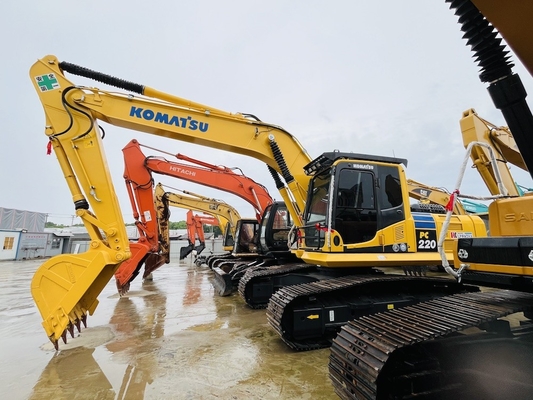 İkinci El Komatsu PC220-8 Hidrolik Çalışan Kazı Makinesi Çalışan 22 Tonlu Kazıcı inşaat makineleri